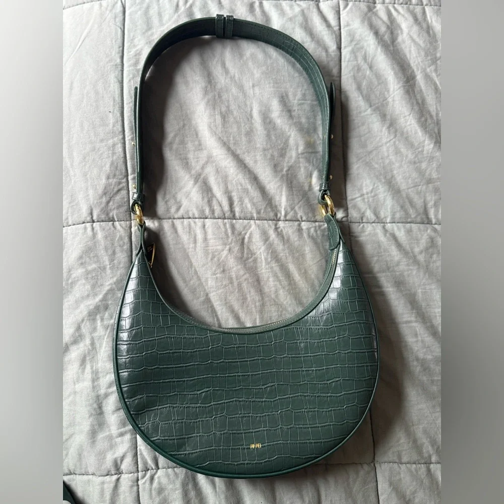 JW PEI‎ Carly saddle bag in green